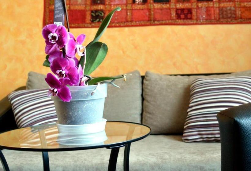 호텔 Flamingo Vendégház