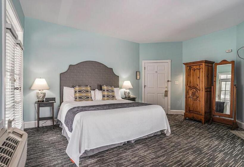 Отель Harbor House Inn