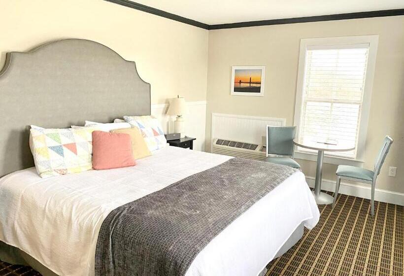 Отель Harbor House Inn