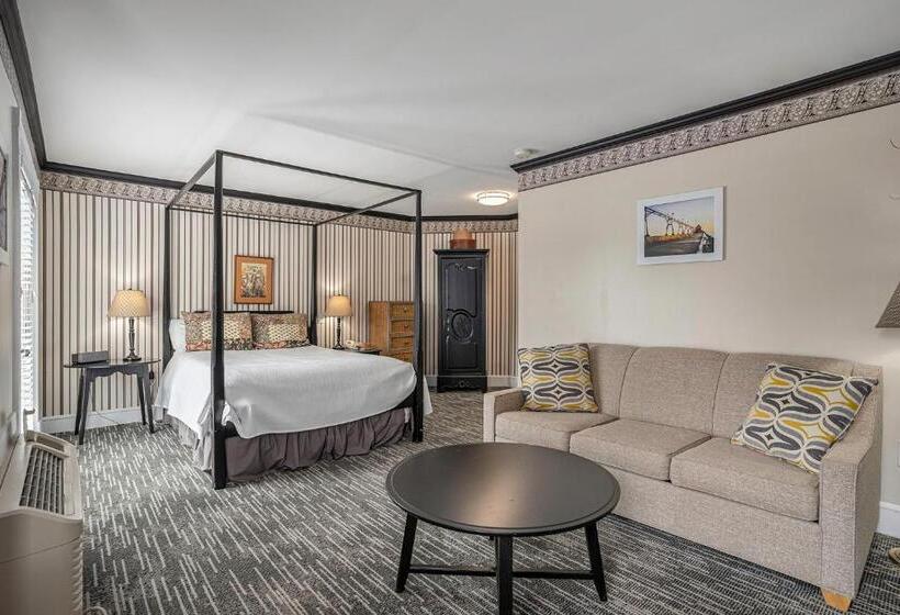 Отель Harbor House Inn