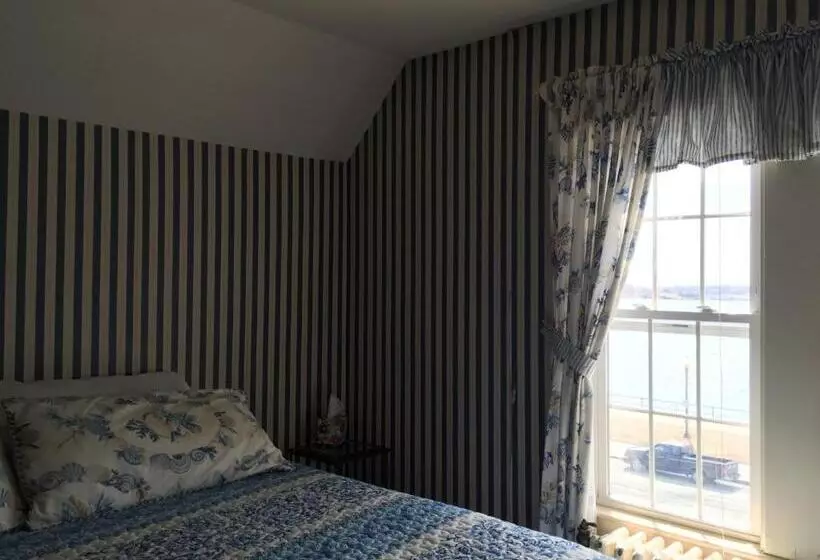 ホテル Harborview Inn