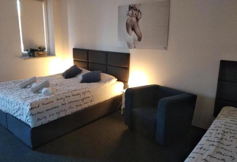 호텔 Harmonica Studio