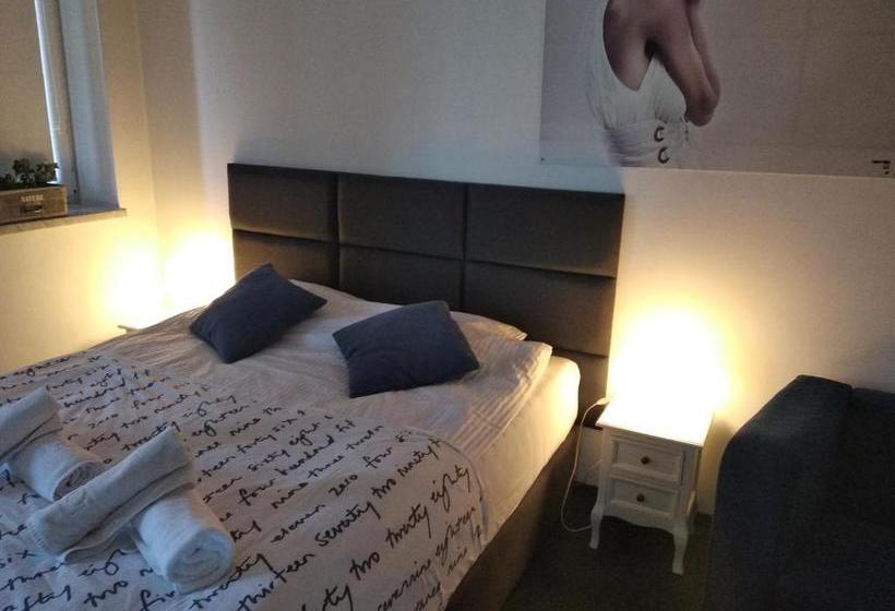 호텔 Harmonica Studio