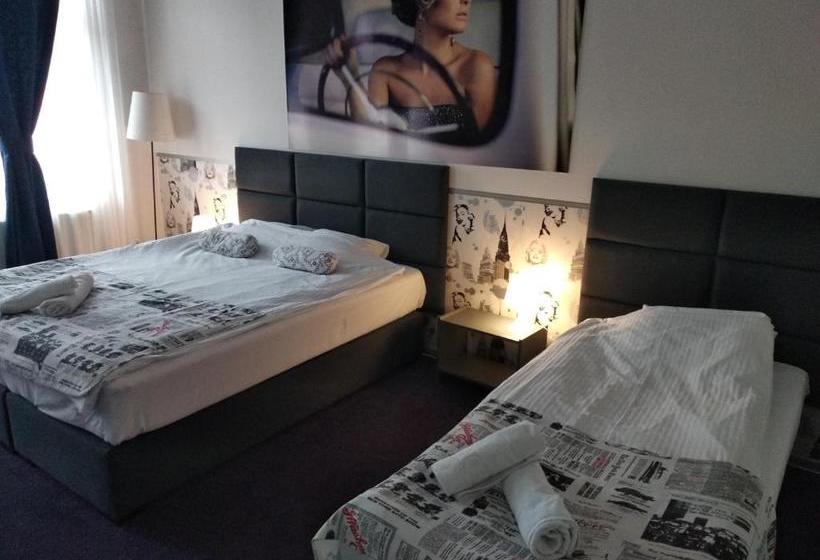 호텔 Harmonica Studio