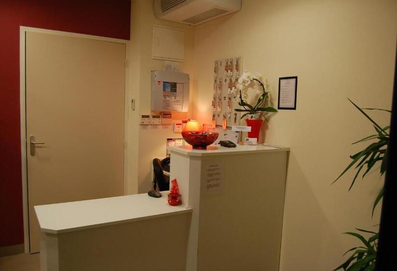 酒店 L Escale Perigueux Notre Dame