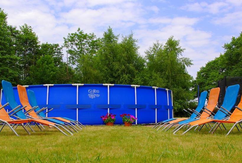 ホテル Lago Apartamenty I Pokoje