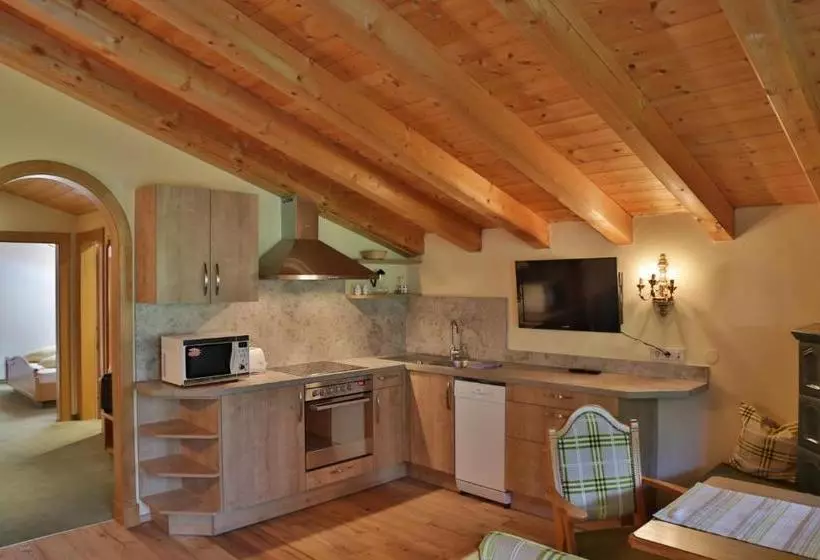 ホテル Landhaus Karwendel