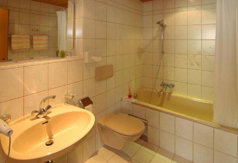 호텔 Landhaus Karwendel