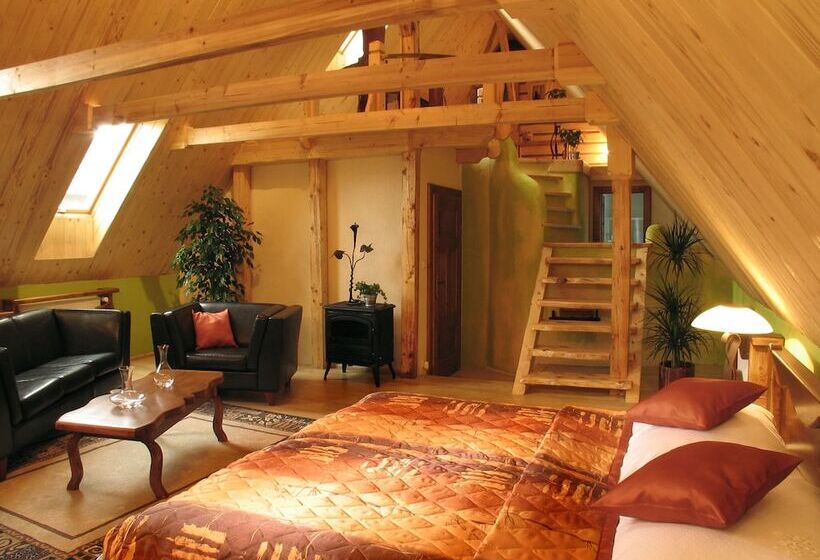 هتل Pension   Restaurant Sabato