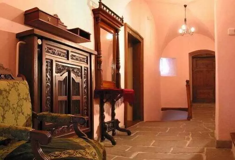 هتل Pension Restaurant Sabato