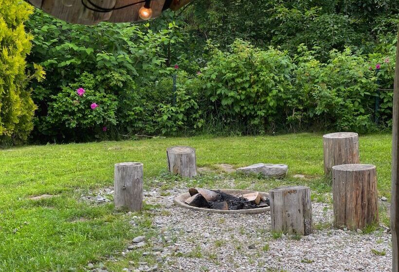 Отель Pensjonat U Ani