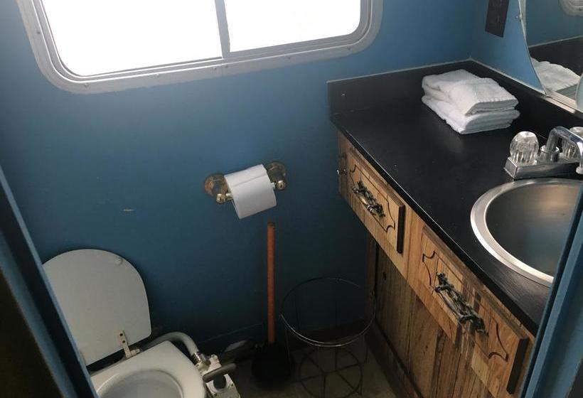 호텔 Smuggler's Cove Resort And Marina