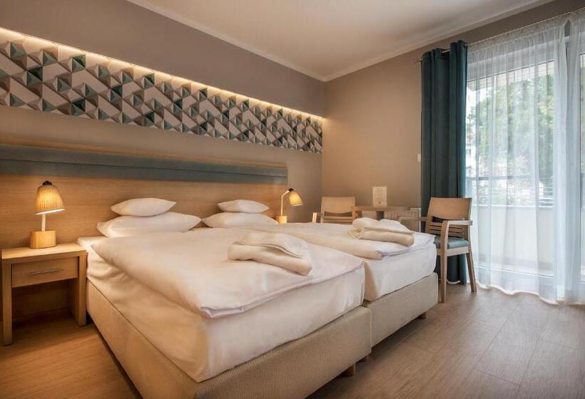 בית מלון כפרי Cesarskie Ogrody