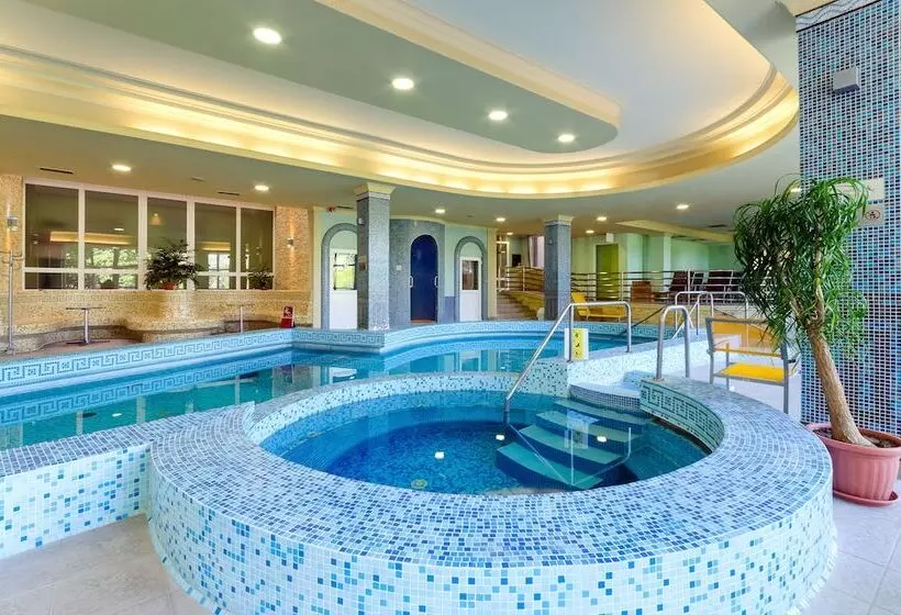 Hunguest Hotel Apollo