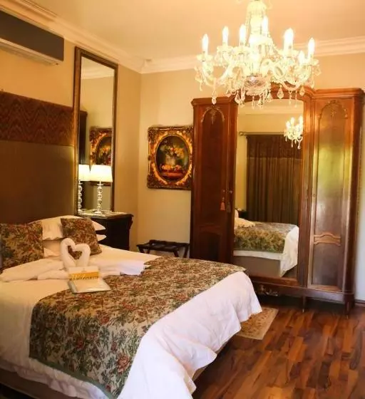 ペンション Art Lovers Guesthouse