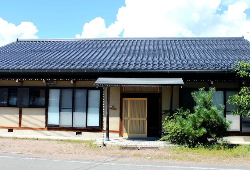 פנסיון Green Tourism Minshuku Kirakuen