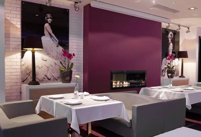 Piano Hotel & Restaurant
