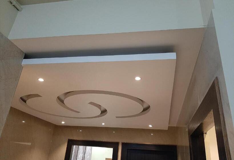 בית מלון כפרי Black Stone