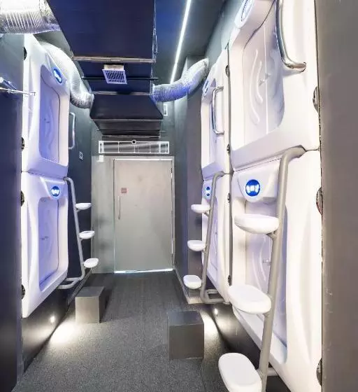 カプセルホテル Naptapgo, Ec Metro   Luxury Japanese Pod Room   Lounge, Wi Fi