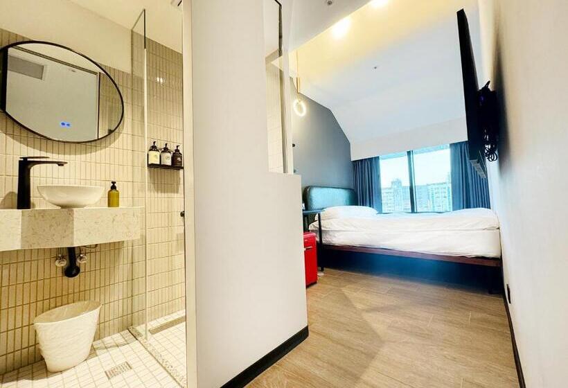 هتل 瀚寓夏天 Hanns Summer