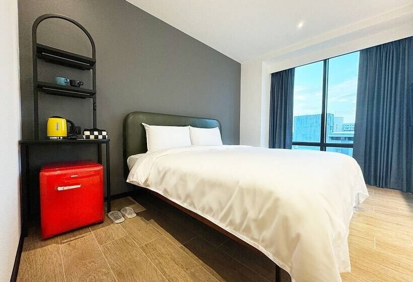 هتل 瀚寓夏天 Hanns Summer