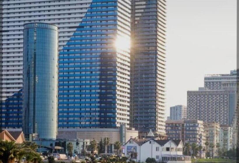 هتل Orbi City Apart