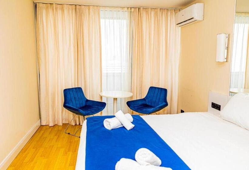 هتل Orbi City Apart