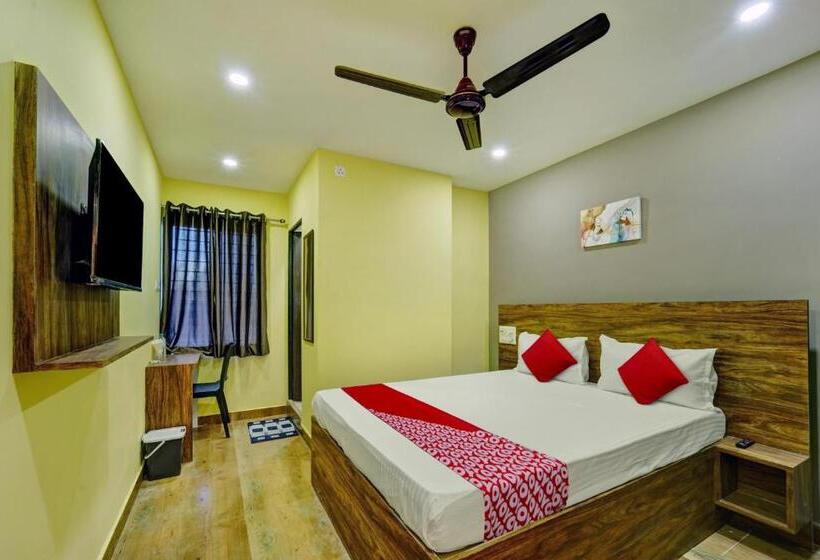 Super Hotel O Jacs Inn