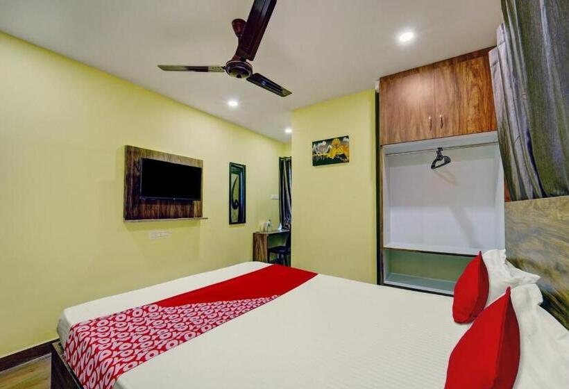 Super Hotel O Jacs Inn