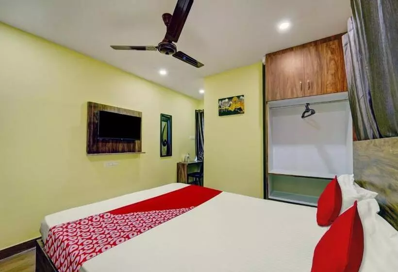 Super Hotel O Jacs Inn