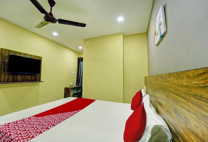 Super Hotel O Jacs Inn