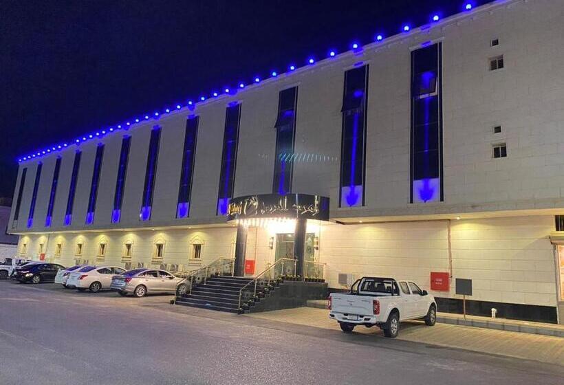 בית מלון כפרי Zomrud Al Morouj