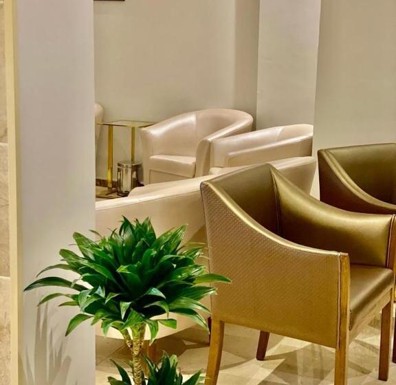 בית מלון כפרי Zomrud Al Morouj