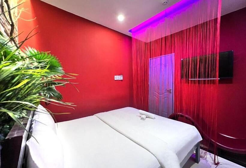 Loove Hotel   Khách Sạn Tình Yêu