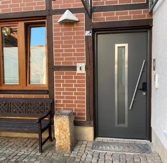 Meinpartments   Full Service Living