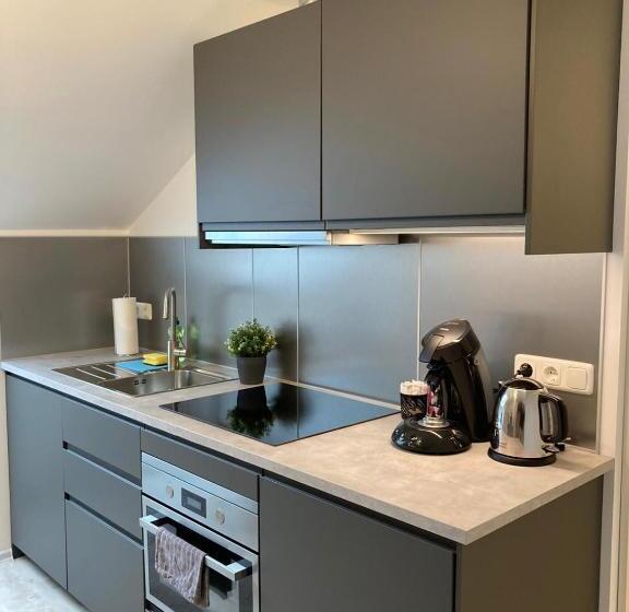 Meinpartments   Full Service Living