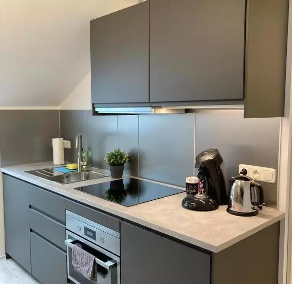 Meinpartments   Full Service Living