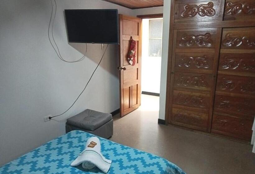 پانسیون Casa Tundama