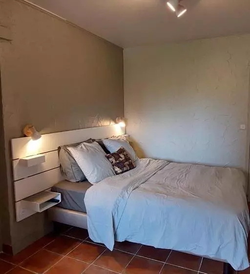 ペンション Chambre Porthos