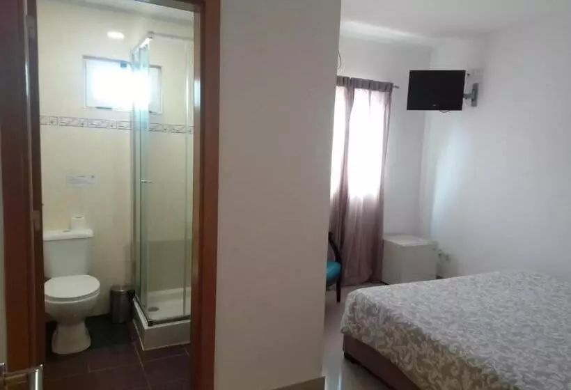 پانسیون Hospedaria U