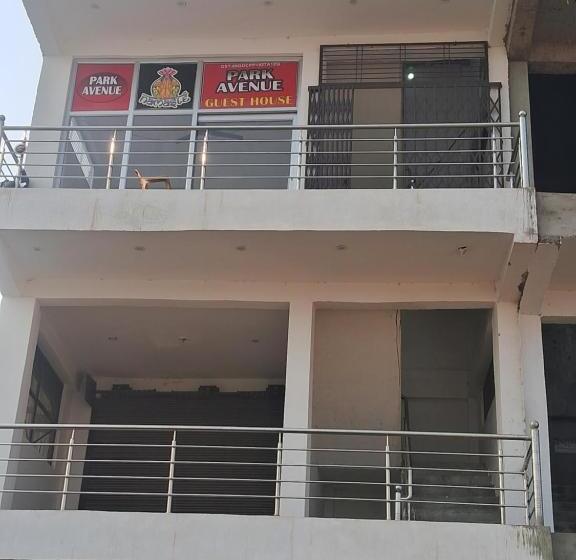 פנסיון Park Avenue Guest House Sultanpur