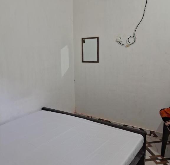 פנסיון Park Avenue Guest House Sultanpur