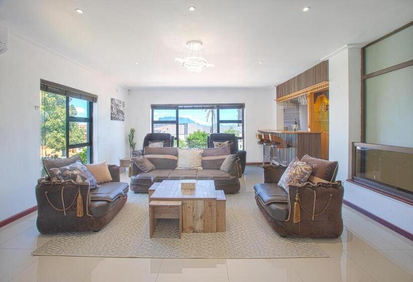 بنسيون Suikerbos Guesthouse