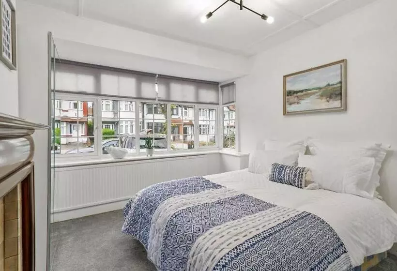 Majatalo Wembley Hububb Stay