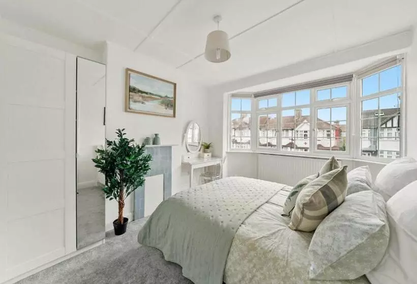 Majatalo Wembley Hububb Stay