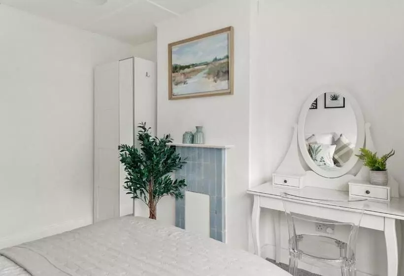 Majatalo Wembley Hububb Stay