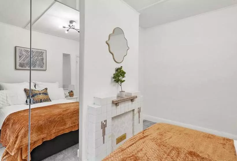 Majatalo Wembley Hububb Stay