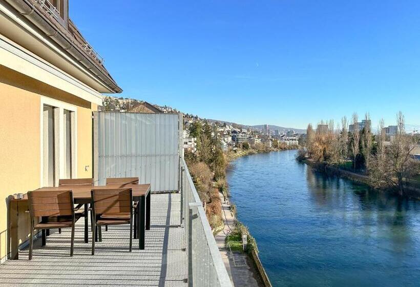 Stayy The River Contactless Check In