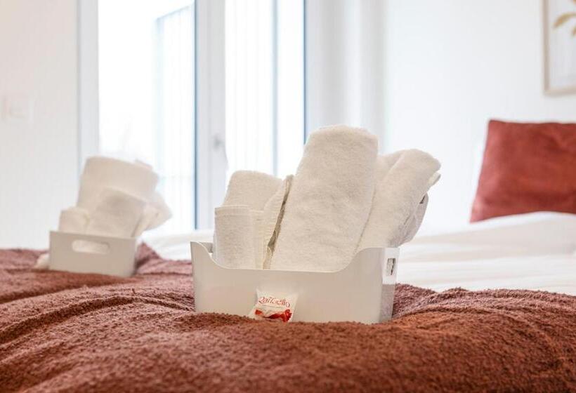 Stayy The River Contactless Check In