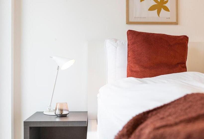 Stayy The River Contactless Check In